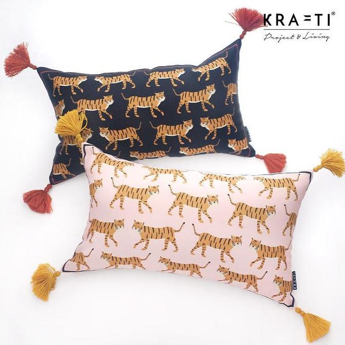 Bantal Sofa / Bantal 30x50cm / Bantal Motif Tiger / Bantal Macan