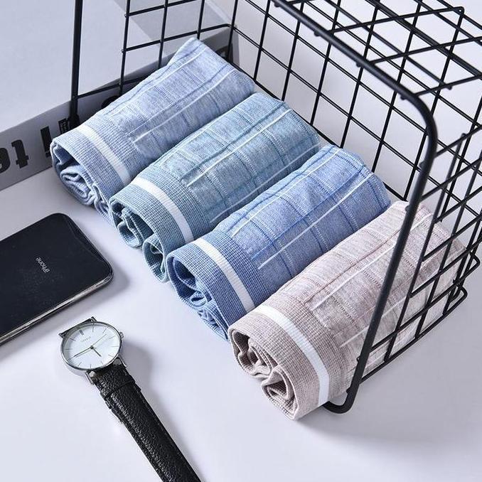 DN6 >> W242 Boxer Pria [Box Set Kotak 4pcs] Celana Dalam yang nyaman Seamless Boxer High Quality CD 