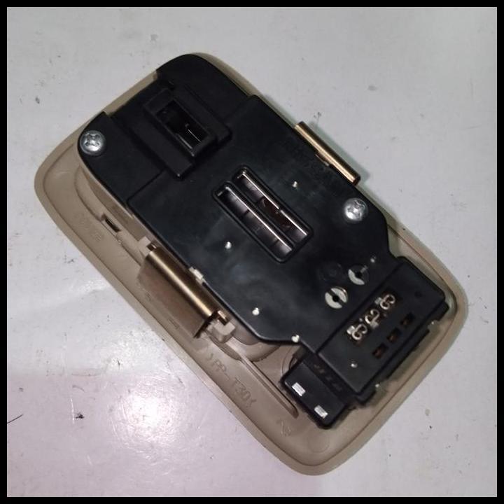 TERMURAH LAMPU KABIN LAMPU INTERIOR NISSAN SERENA C24 HWS CT