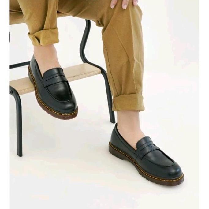 sepatu pantofel pria sepatu slip on pria sepatu penny loafer docmart sepatu kerja pria keren sepatu 