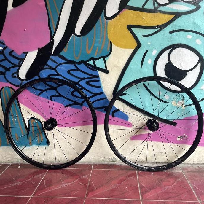 Wheelset OXO 20&24h spoke pipih aero fixie sepasang