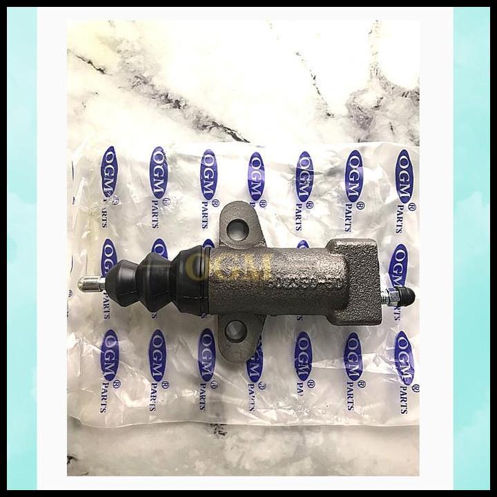 TERLARIS OGM MASTER KOPLING BAWAH / CO ASSY NISSAN DATSUN D620 