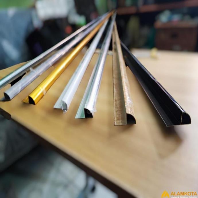 TILE TRIM ALUMINIUM / Kuku Macan Aluminium
