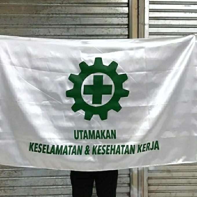 bendera k3 ukuran 135 x 90 satin