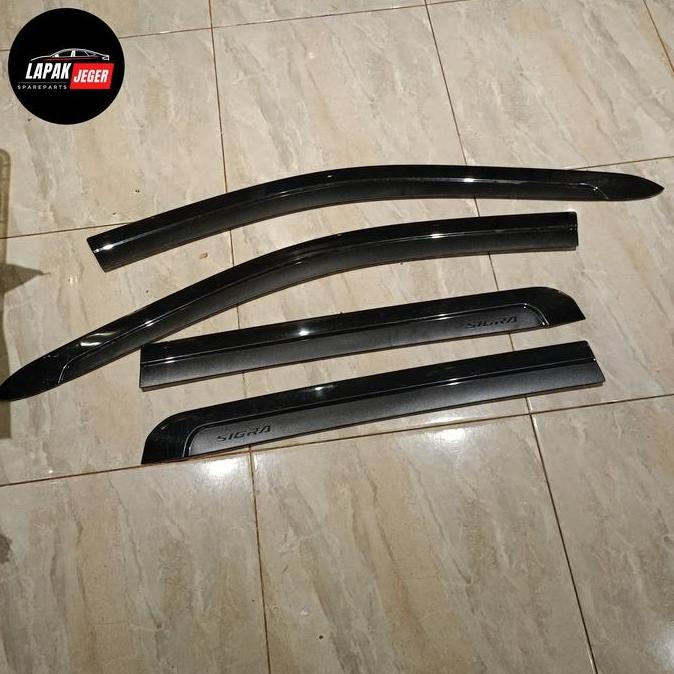 Talang Air Daihatsu Sigra R 2023 2024 2025 Original Bekas