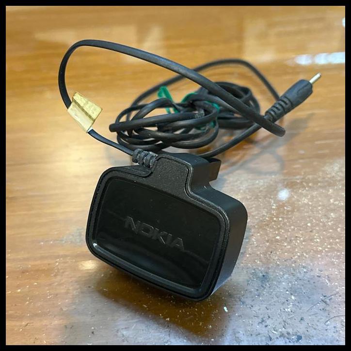 TERLARIS GENUINE NOKIA PHONE CHARGER -BLACK.  CONNECTOR INTERFACE : 2MM - INPUT : 100-240V / 50-60HZ
