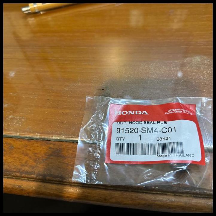TERBARU HONDA GENUINE 91520-SM4-C01 CLIP HOOD SEAL RUBBER HONDA ACORD MAESTRO 