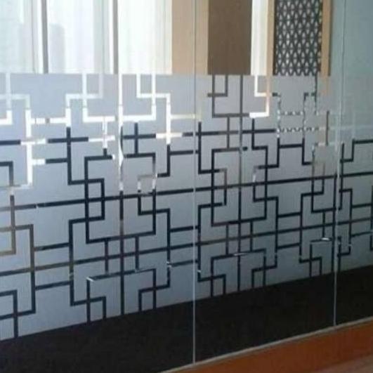 kaca film sandblast / kaca sandblast /sandblast logo custom