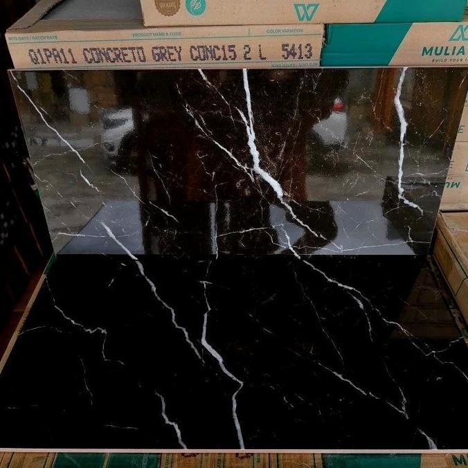 KERAMIK DINDING 30X60 GLOSSY MOTIF MARMER HITAM CARARA erDoblack CUTTING DIPASANG KYK GRANIT murah