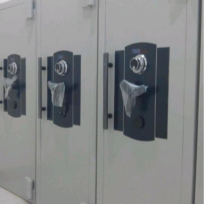 Terlaris Brankas Besar Tinggi 1,5 Meter Berat 900Kg 1Ton Brangkas Dokumen Uang True Safes Brankas Ua