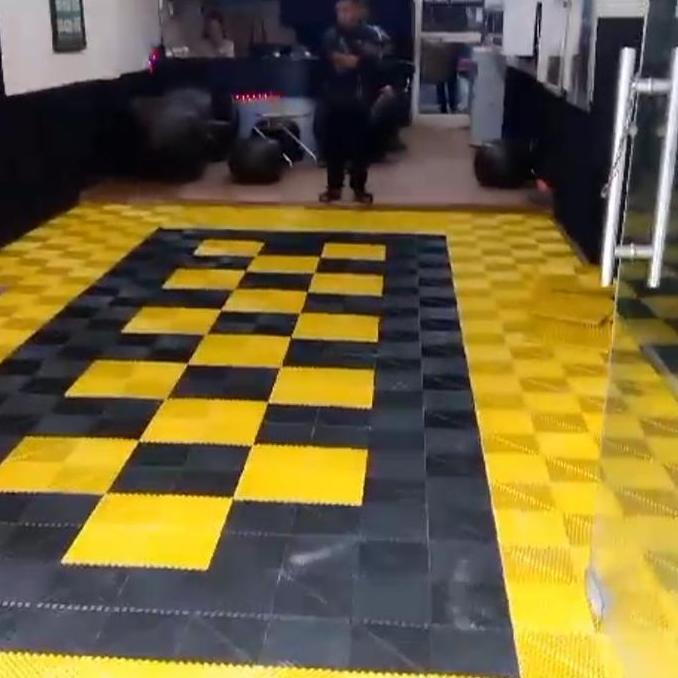 Modular Floor Lantai Workshop Detailing