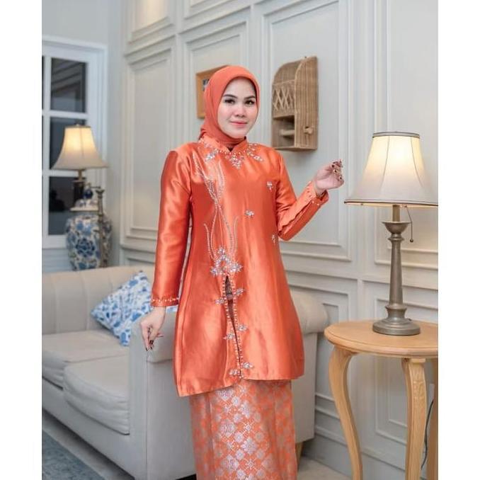 DV355 - Free Hijab Stelan Dan Atasan Kebaya Melayu Akar Elegan dan Anggun untuk Acara Formal dan Non
