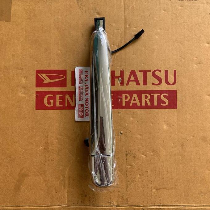 Handle Pintu Luar Kanan Chrome Lampu Great Xenia Grand Avanza Veloz
