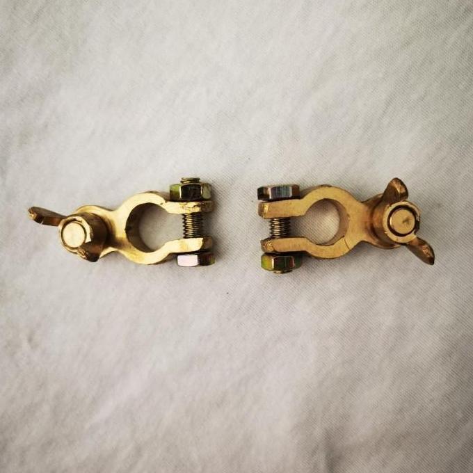 Klem kepala aki kecil Kuningan N40 /terminal aki mobil Kuningan