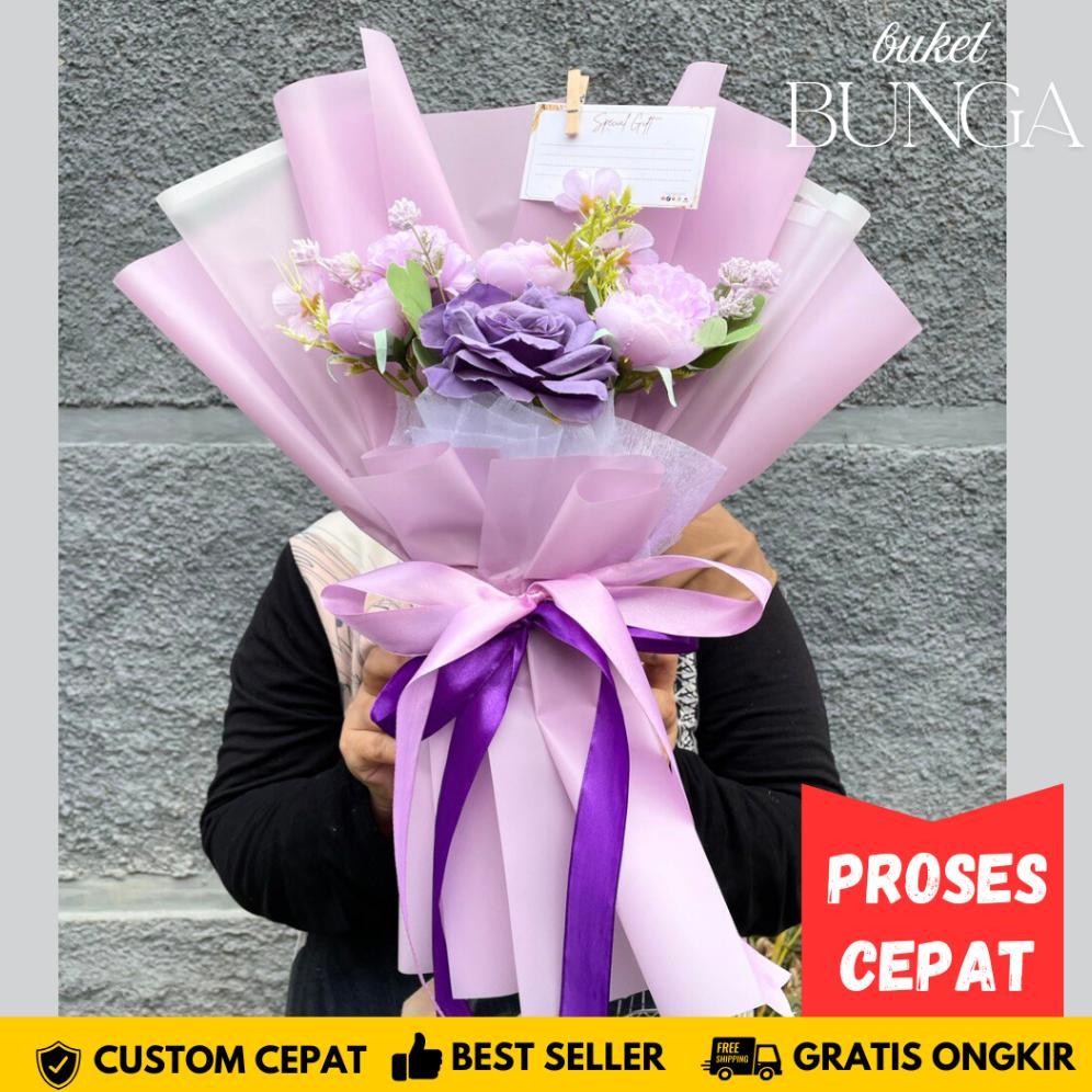 Bucket Bunga Artificial Valentine Kado Buket Ultah Wisuda Ulang Tahun Anniversary Hadiah Wisuda Acar