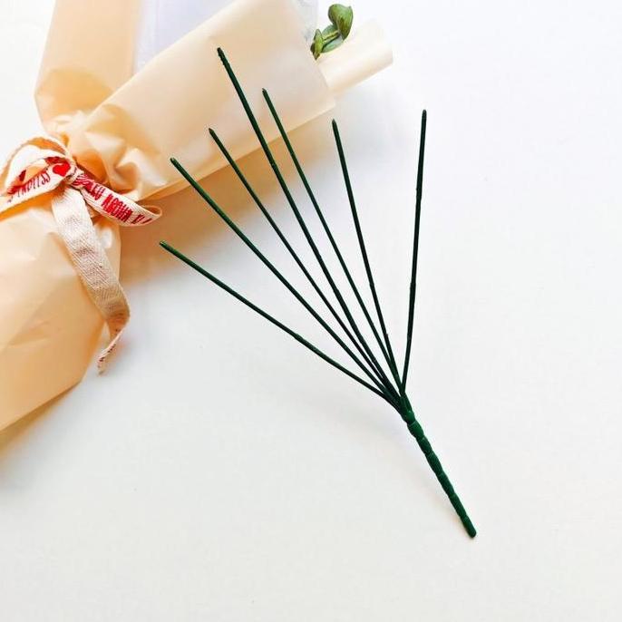 AKARAY 50pcs Kawat Tangkai Bunga Cabang 7 Cabang Plastik Kawat Tangkai Bunga Artificial Kawat Floris