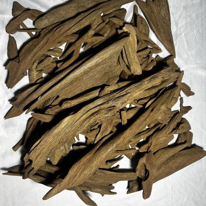 Kayu gaharu asli triple super 1 kg - Papua Merauke asmat original oud