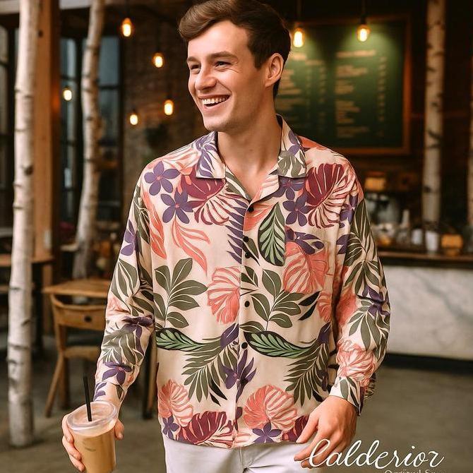 Calderioz - Kemeja Hawaii Casual Motif Tropis Peach Floral Lengan Panjang Unisex Outfit Nongkrong HM