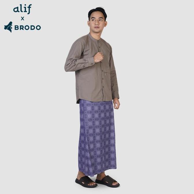 Ready Brodo - Tranquil Saroong Alif X Brodo Navy | Original 100%
