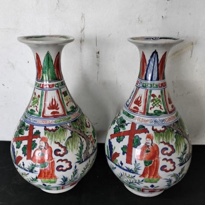 Terlaris Sepasang Guci Vas Keramik China Tua Antik