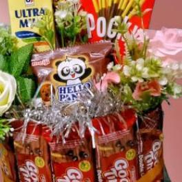 Tower Tart Snack Cake Jajan Ulang Tahun Uang Ditarik Hadiah Anniversary Box Gift