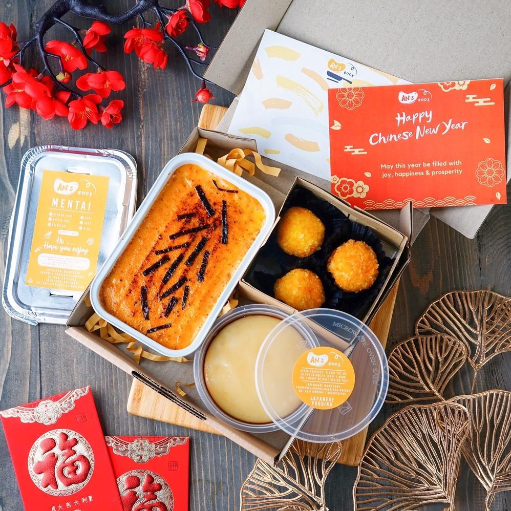 Risol Mayo & salmon mentai & Bitterballen Jamur Smoked Beef Cheese Truffle ala Bruule / Brulee Bomb 