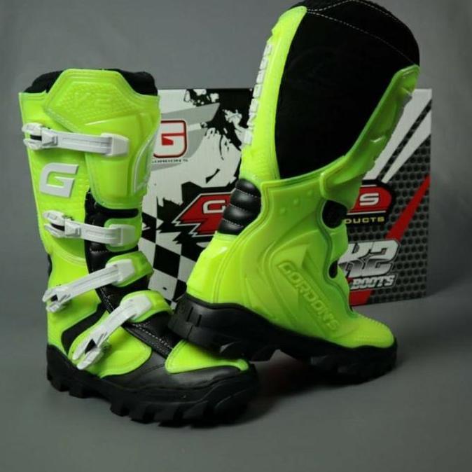 SEPATU BOOTS CROSS GORDON K2