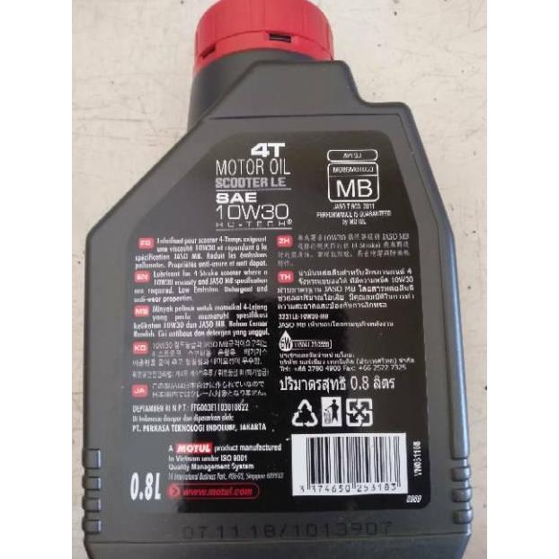 Oli mesin motul matic 0.8 liter..untuk semua jenis motor matic