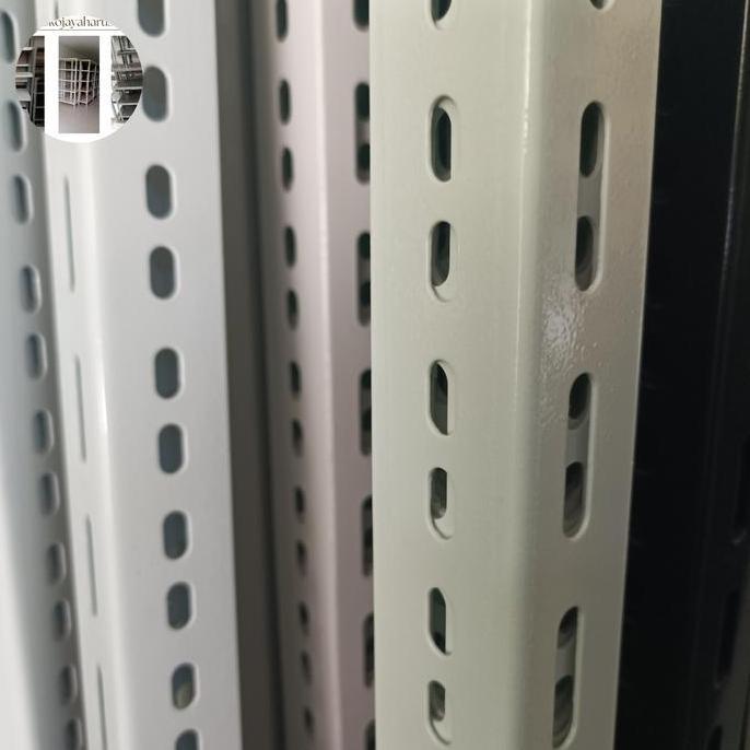 PROMO - besi siku lubang tebal panjang 2m / tiang besi siku