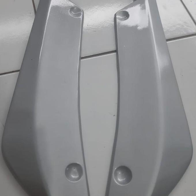 winglet belakang mobil universal