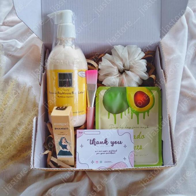 Hampers Scarlett Gift Box Skincare Hadiah Kado Ultah Graduation Best Seller/Best Quality[Original]
