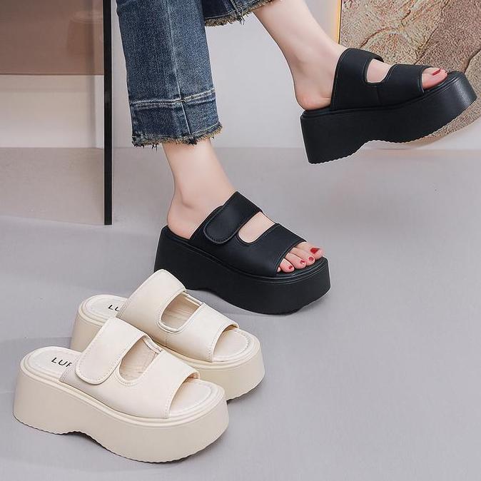 zukamainan_ - lurad sandal wanita model hak tinggi wedges motif simpel polos sandal cewek hangout sa