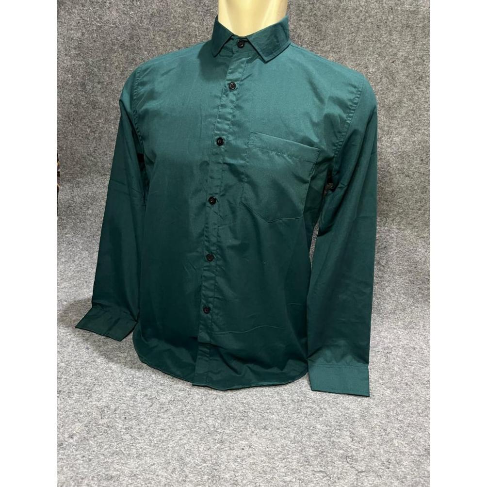 DISKON KEMEJA PRIA WARNA EMERALD GREEN LENGAN PANJANG, KEMEJA EMERALD PRIA , KEMEJA PRIA POLOS WARNA