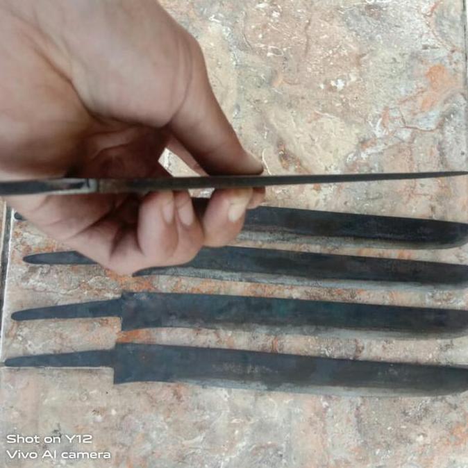 mentahan bilah sembelihan baja per