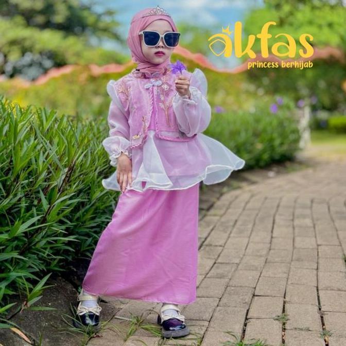 AKFAS - Set Blouse Dan Rok Span Muslimah Brokat Bordir Premium Wanita | Outer Organza Elegant Biru |