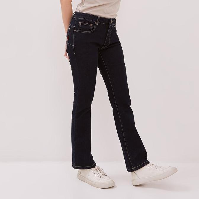 DUST Celana Mid Rise Bootcut Jeans Laira Medium Dark Blue (D. 31308) (TERBAIK) (TERBARU) (TERMURAH)