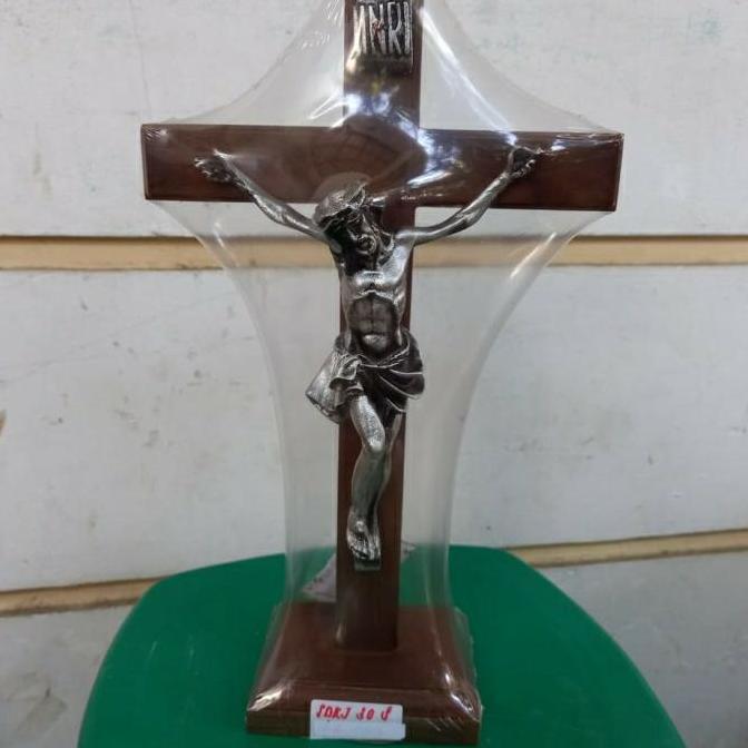 Salib Duduk Katolik 30 cm - Salib Meja - Salib Yesus