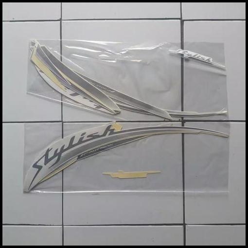 BEST DEAL (ORI) STRIPING STICKER BODY HONDA SCOOPY FI STYLISH 2019 2020 PUTIH 