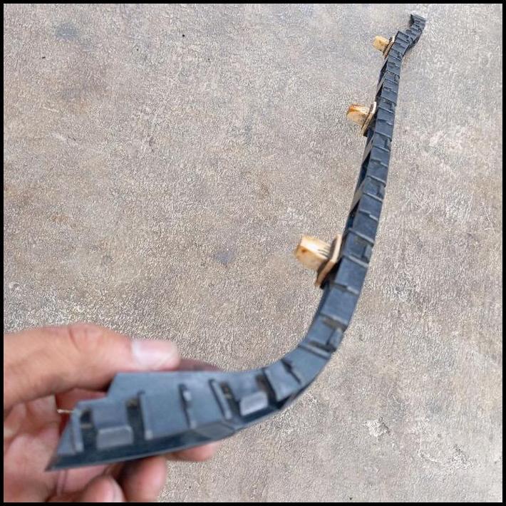 TERLARIS BRACKET BREKET BRAKET BUMPER BEMPER BAGIAN BELAKANG KANAN R HONDA CRV CR-V GEN 1 RD1 ASLI O