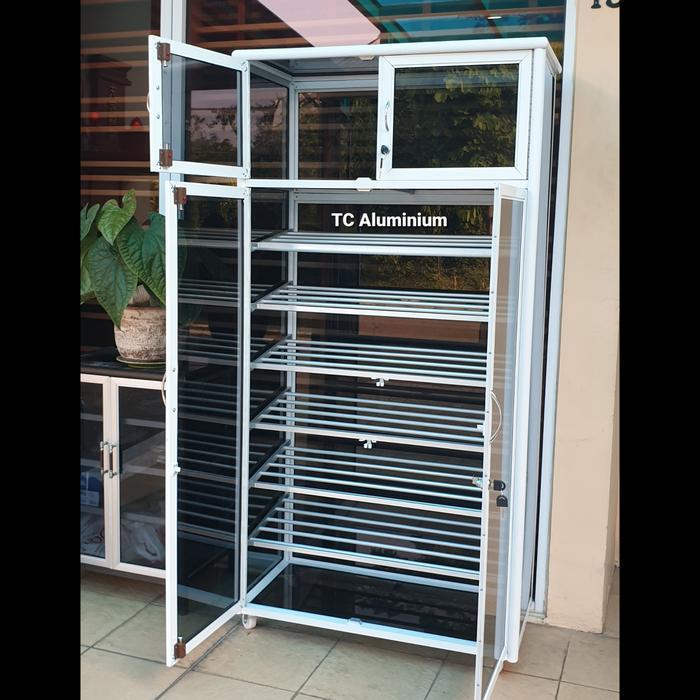 TC ALUMINIUM 80X38X158 b w LEMARI RAK SEPATU HELM 1/7 SUSUN MUAT 2 HELM 21 - 28 PASANG SEPATU FULL K