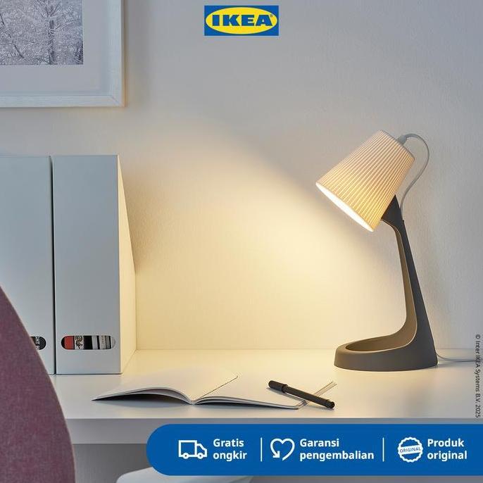 IKEA SVALLET Lampu Meja Kerja Plastik Warna Abu-Abu/Putih