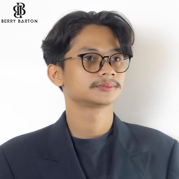 Womenacc- Kacamata Pelajar Oval Untuk Pria Dan Wanita Wajah Kecil Yang Cantik Frame Oval I Plastik T