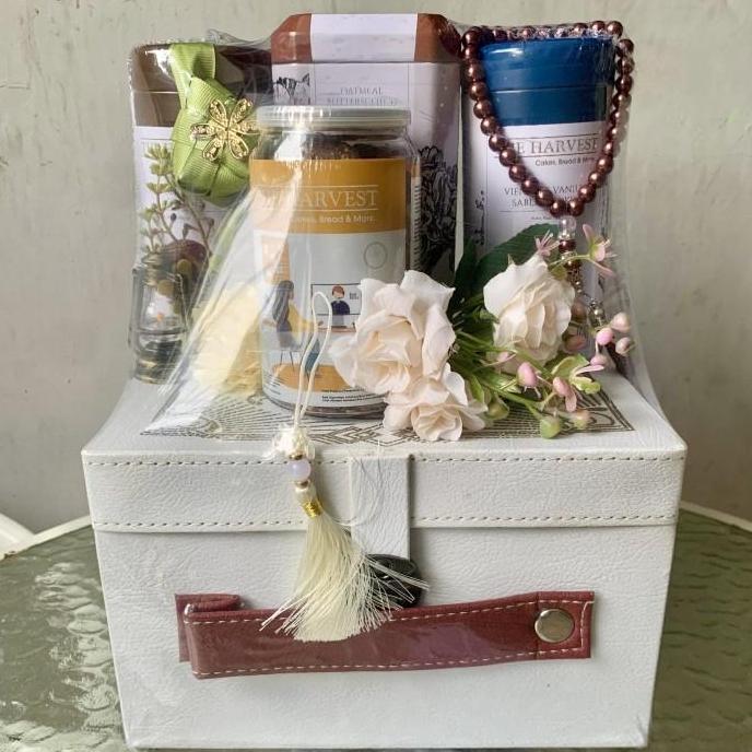 Promo Parcel The Harvest Hampers Precious Good