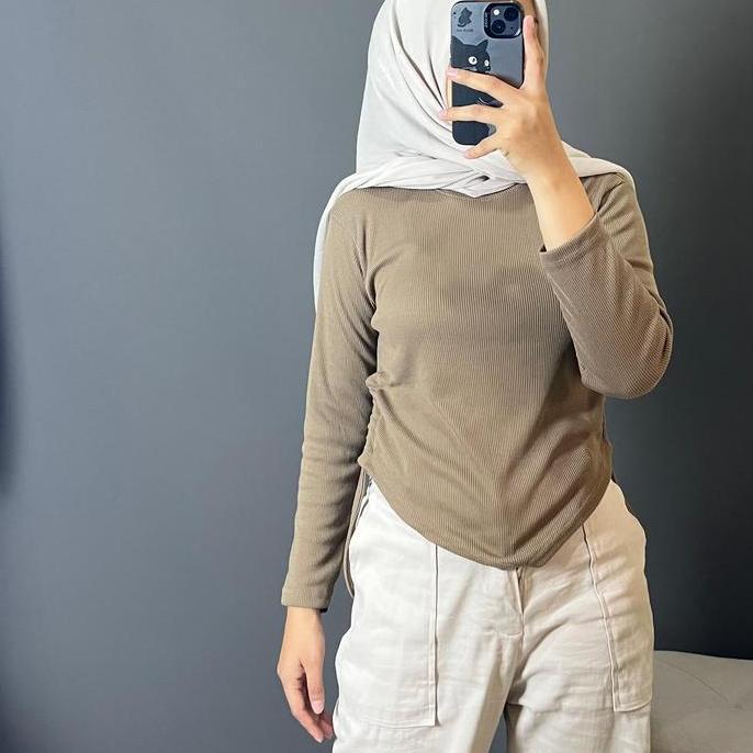 Langsungaja- Hs Blouse Serut Rib Wanita Rib Vest Knit Wanita