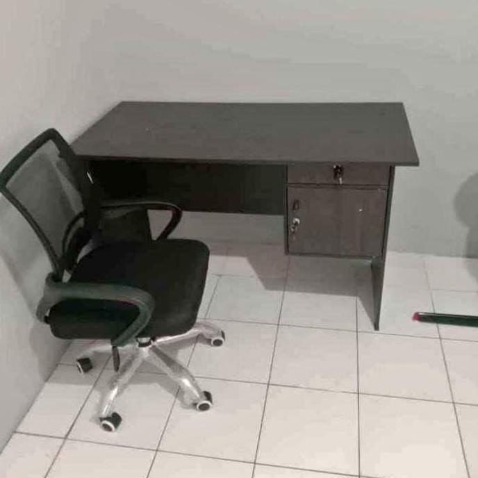meja kantor meja tulis kursi kantor paket meja kursi hitam