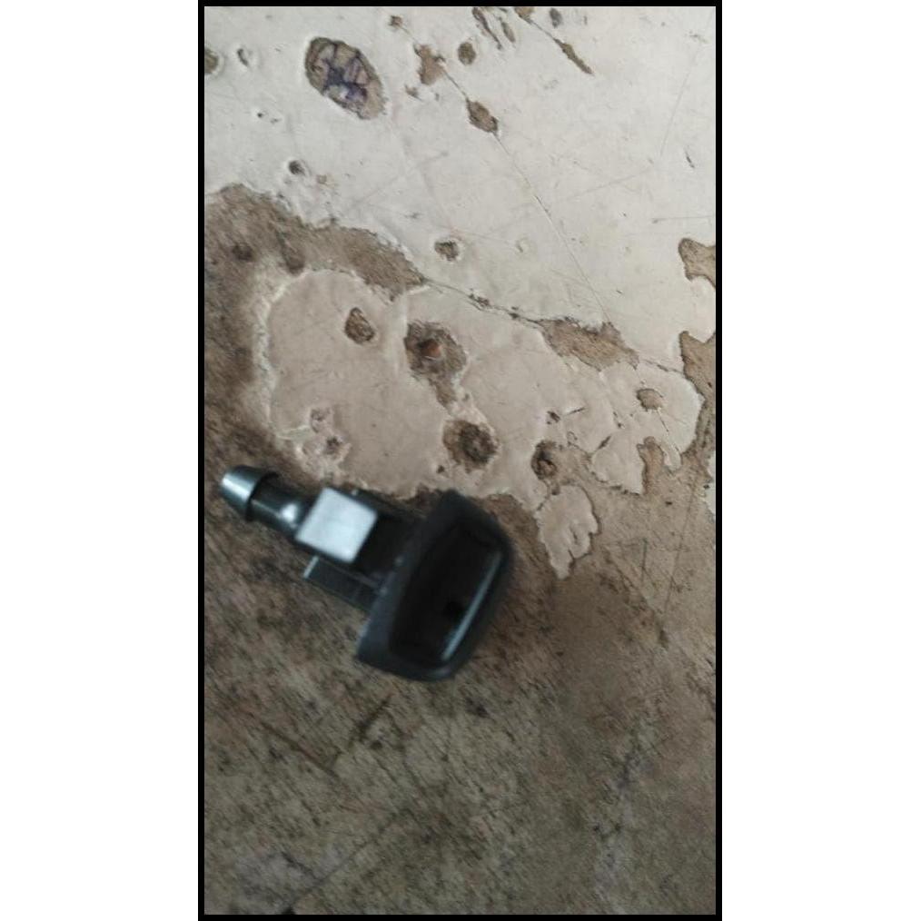 HOT DEAL NOZZLE WIPER YARIS 1BUAH 