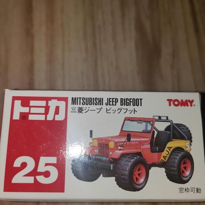tomica 25 mitsubishi jeep bigfoot
