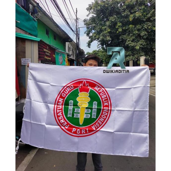 Bendera Bahan Satin PGRI 90x135cm