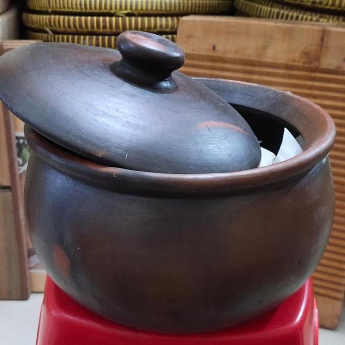 gerabah gentong panci tanah liat jumbo