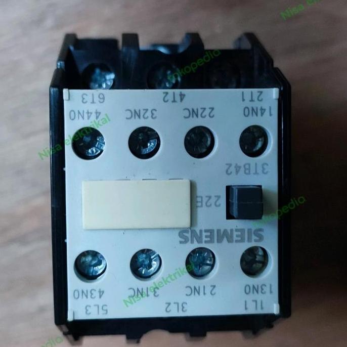 Kontaktor Siemens 3Tb42 220V Siemens Restock